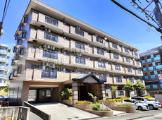 ☆コンフォート・たまプラーザ　【プレミアムマンション】たまプラーザ駅徒歩3分！南向きの陽光が降り注ぐ