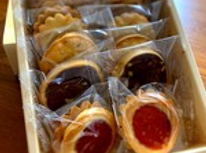 お客様からお土産を頂戴いたしました！！